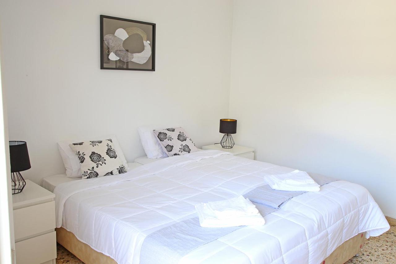 ארטמידה Renata Room By The Sea Near Airport מראה חיצוני תמונה